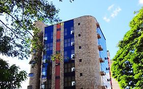 Hotel Monte Carlo Uberaba - Próximo ao Hospital UFTM , Hospital Dr Hélio Angotti e Hospital Regional Uberaba